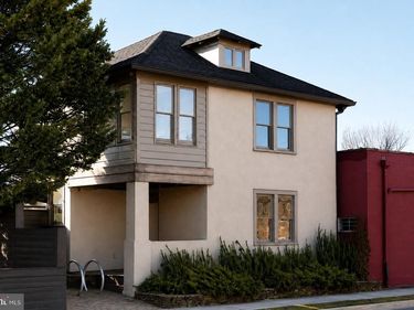 202 HERNDON STREET, FREDERICKSBURG, VA 22401