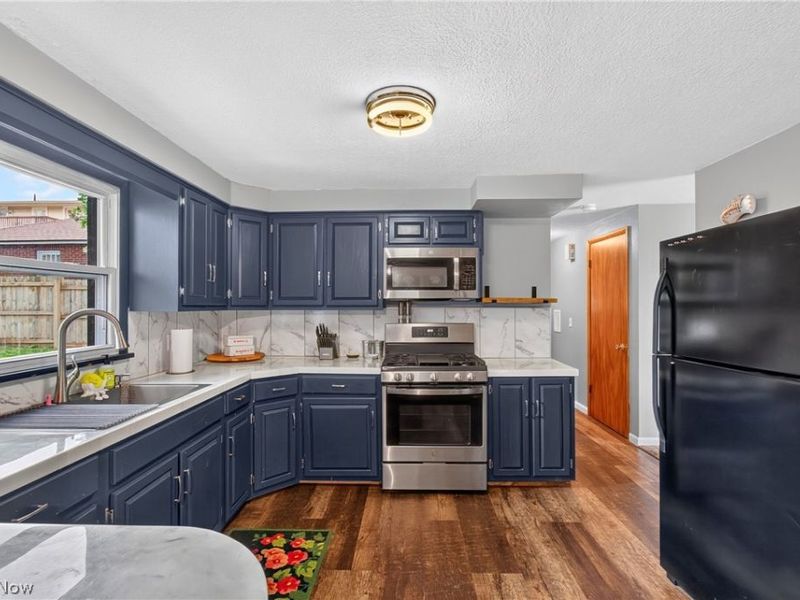 119 Pershing Avenue SE, North Canton, OH 44720 Photo 10