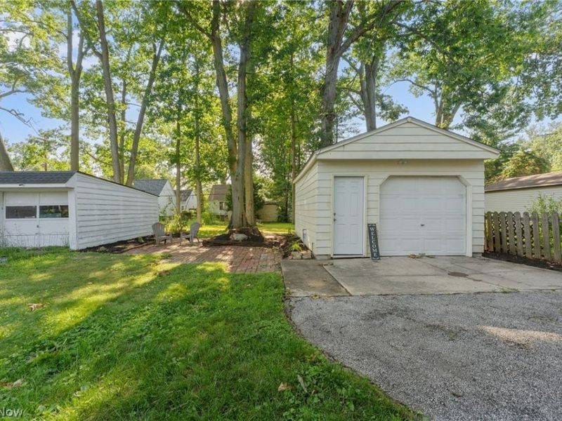 602 Huntmere Drive, Bay Village, OH 44140 Photo 31