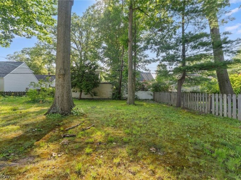 602 Huntmere Drive, Bay Village, OH 44140 Photo 33