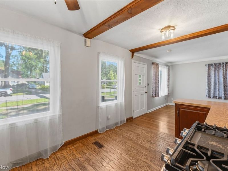 602 Huntmere Drive, Bay Village, OH 44140 Photo 7