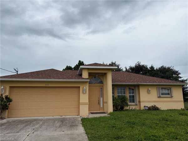 355 Paisley AVE , LEHIGH ACRES, FL 33974