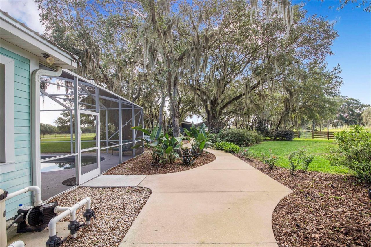 2424 Burns Avenue, Lake Wales, FL 33898 Photo