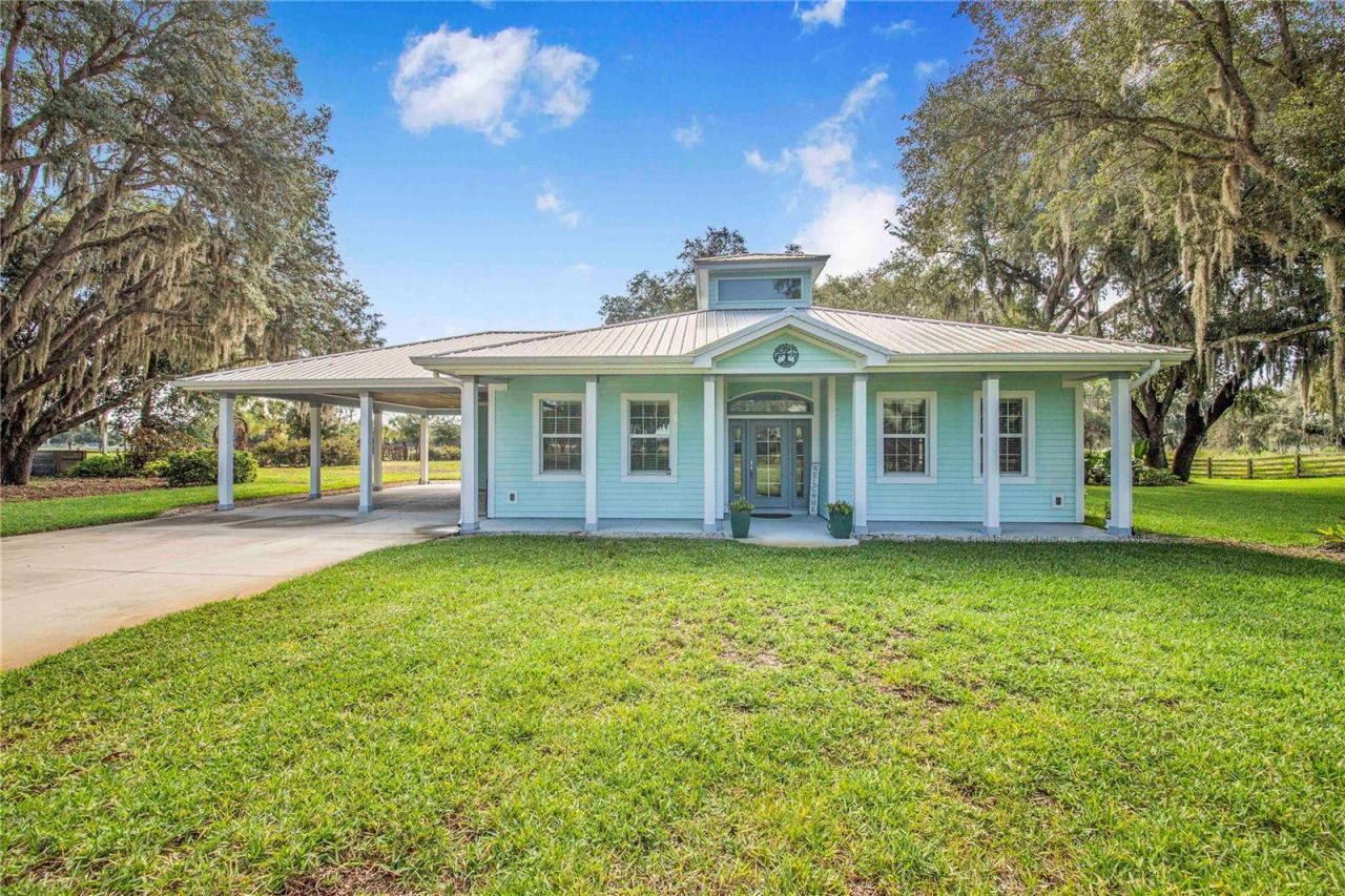 2424 Burns Avenue, Lake Wales, FL 33898 Photo