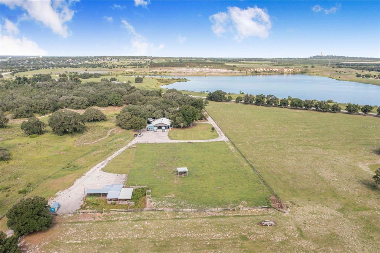 2424 Burns Avenue, Lake Wales, FL 33898 Photo