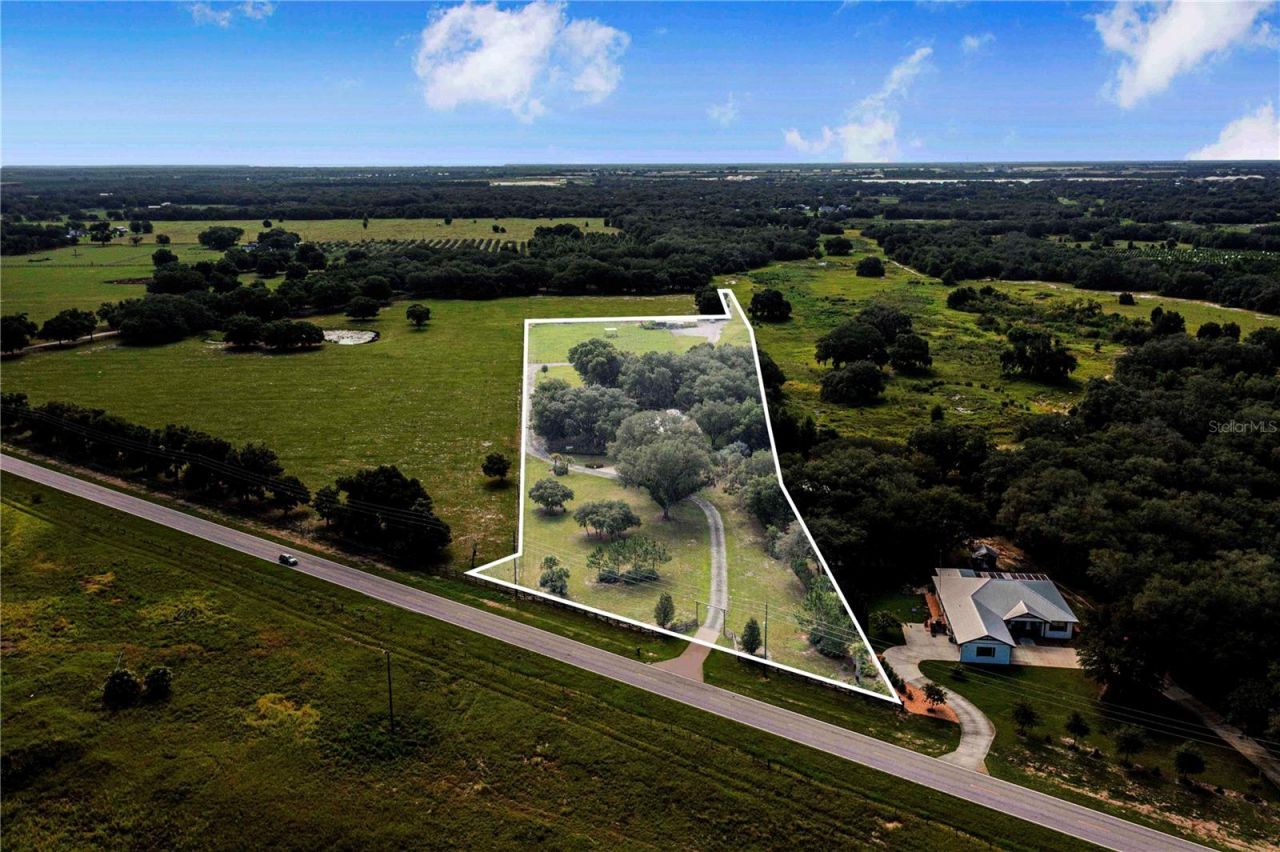 2424 Burns Avenue, Lake Wales, FL 33898 Photo