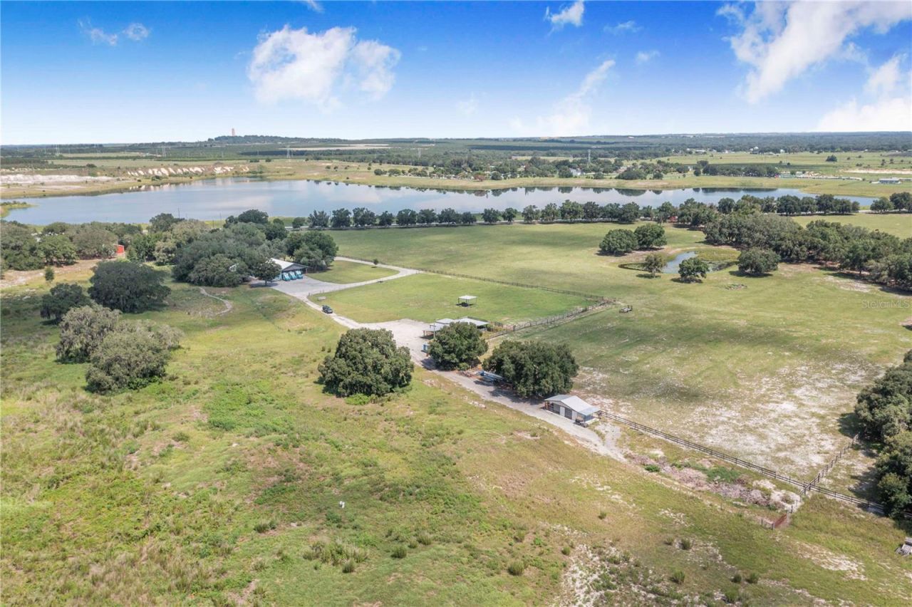 2424 Burns Avenue, Lake Wales, FL 33898 Photo