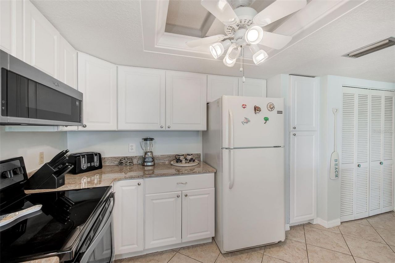 420 Gulf Boulevard, Unit 101, Indian Rocks Beach, FL 33785 Photo