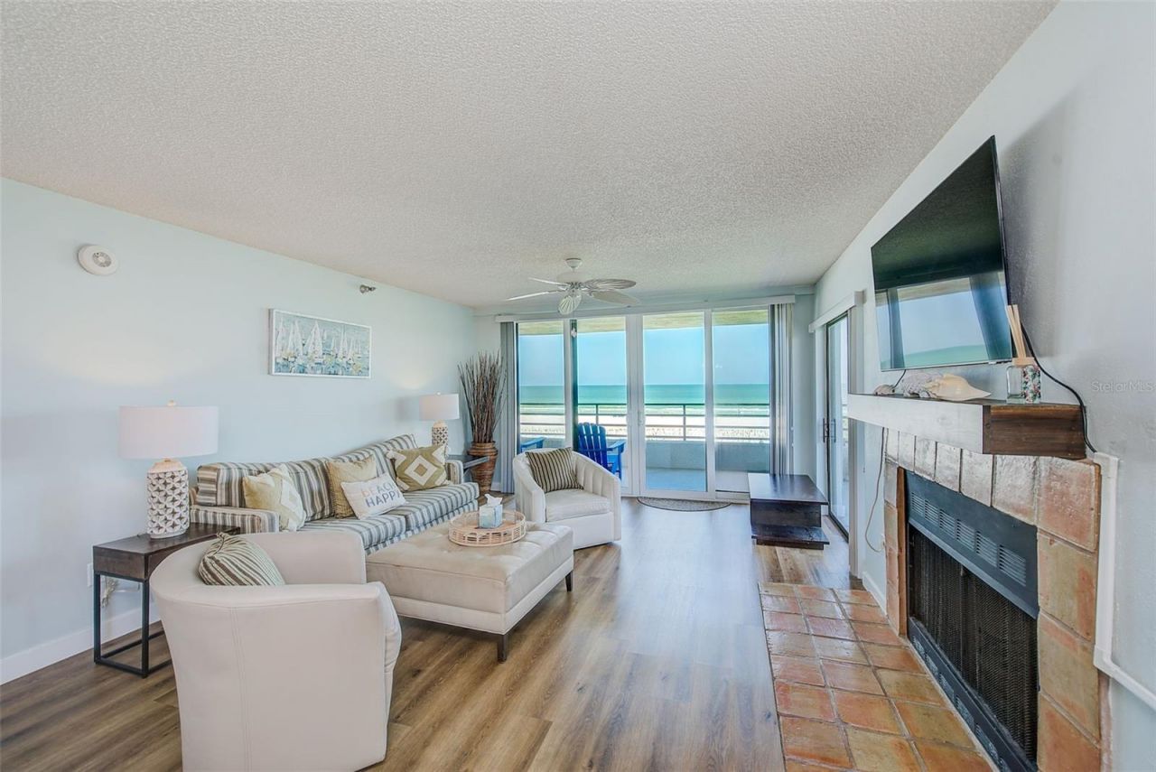 420 Gulf Boulevard, Unit 101, Indian Rocks Beach, FL 33785 Photo