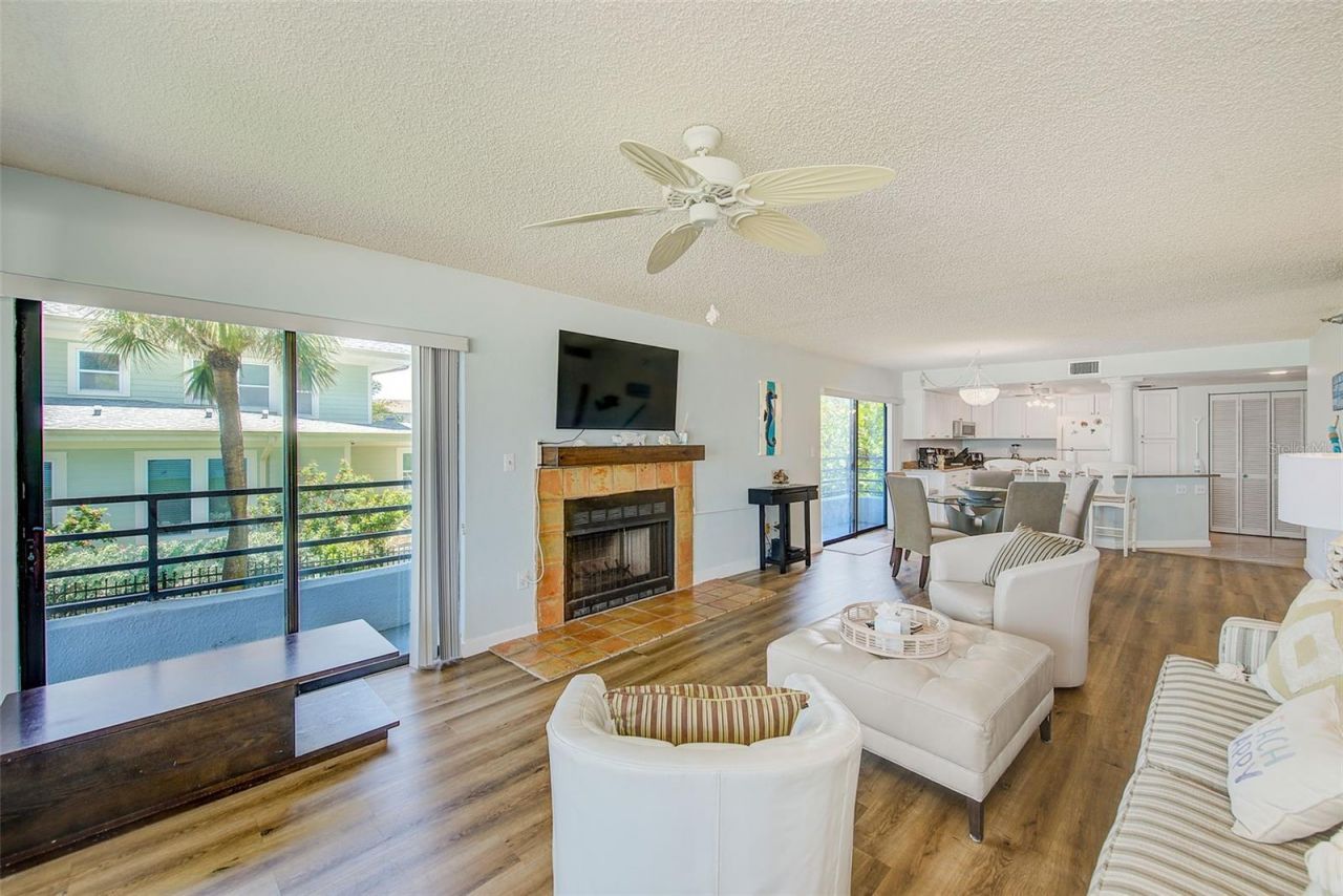 420 Gulf Boulevard, Unit 101, Indian Rocks Beach, FL 33785 Photo