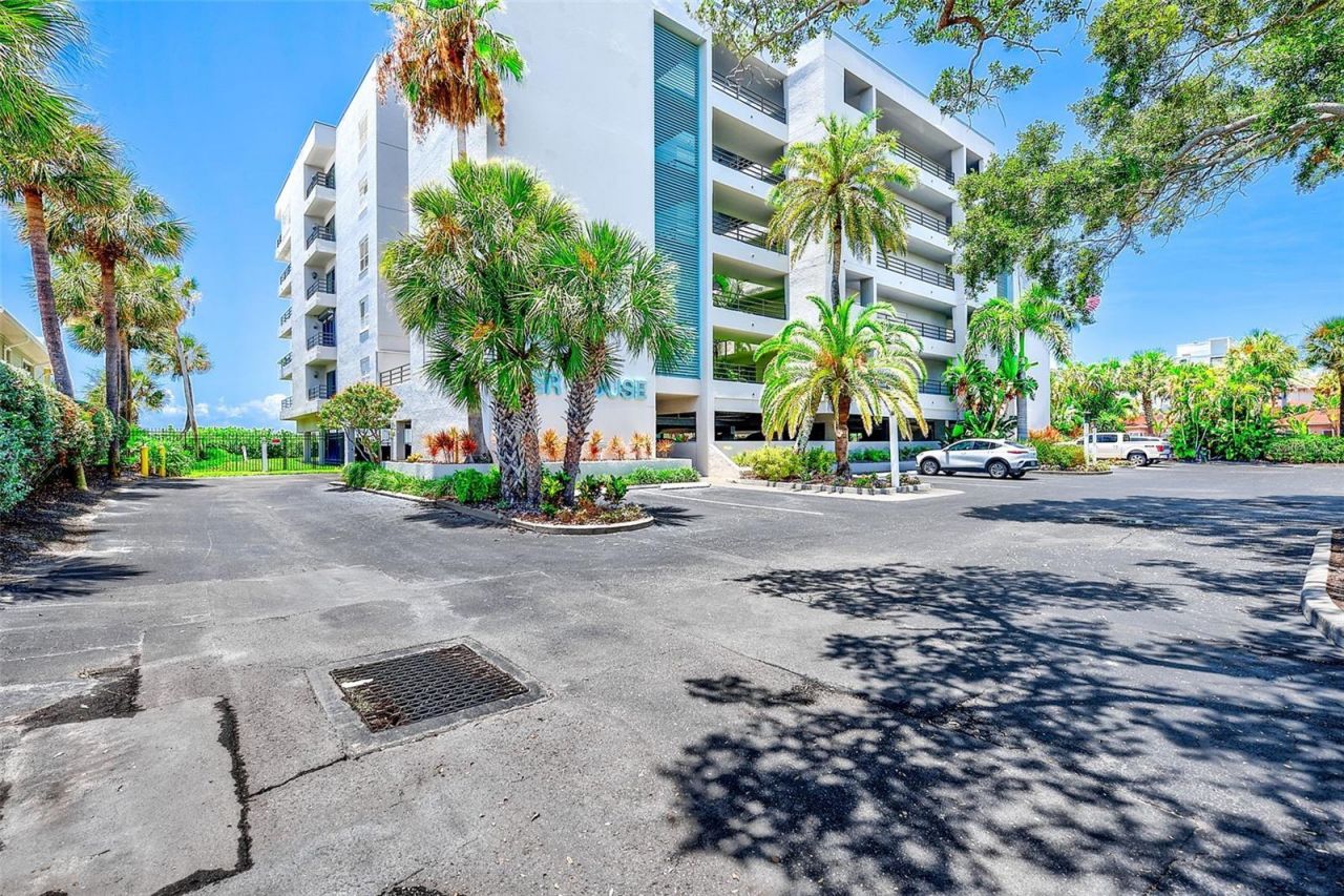 420 Gulf Boulevard, Unit 101, Indian Rocks Beach, FL 33785 Photo