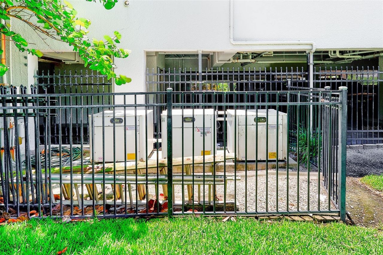 420 Gulf Boulevard, Unit 101, Indian Rocks Beach, FL 33785 Photo