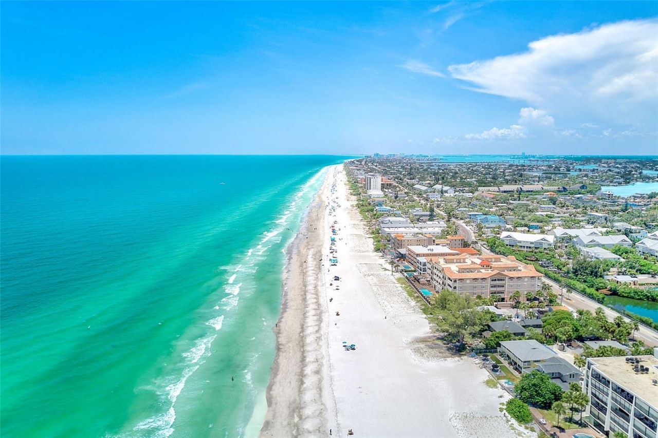 420 Gulf Boulevard, Unit 101, Indian Rocks Beach, FL 33785 Photo