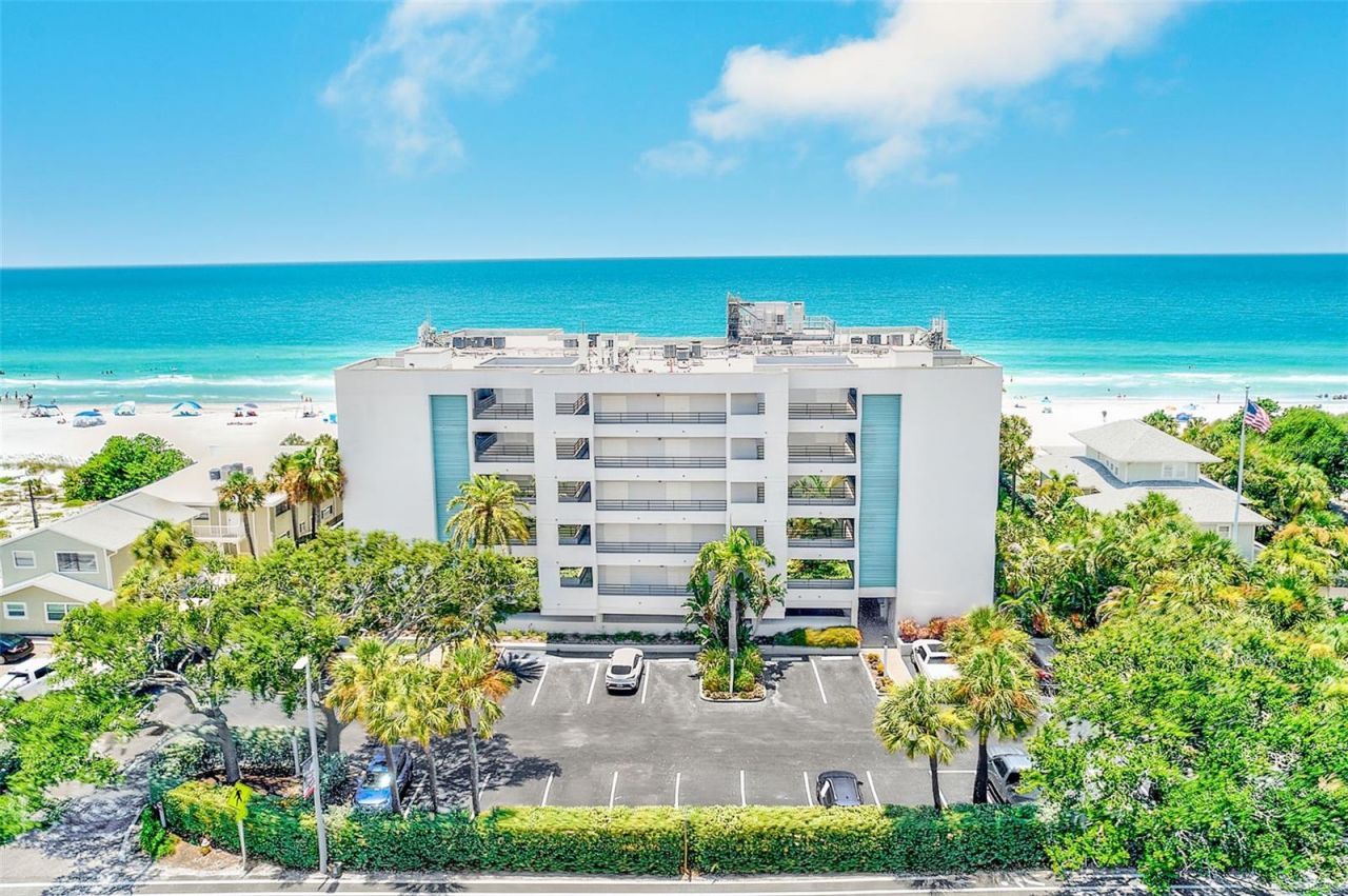 420 Gulf Boulevard, Unit 101, Indian Rocks Beach, FL 33785 Photo