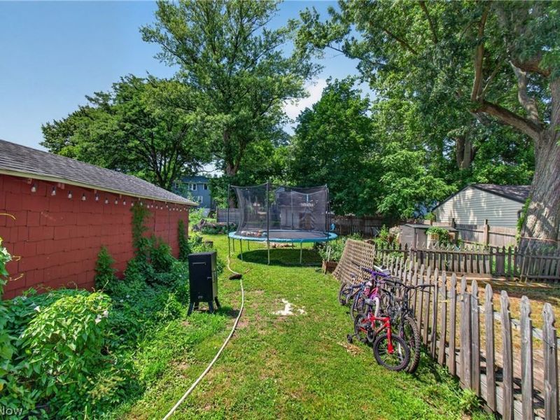 978 Wooster Road, Barberton, OH 44203 Photo 17