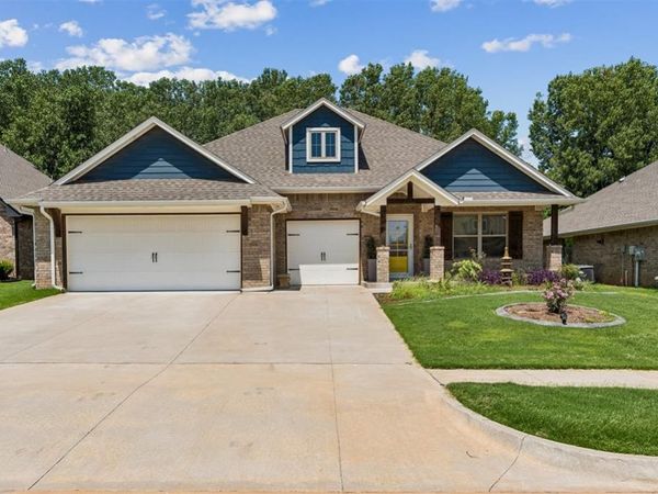 600 Side Track Road, Yukon, OK 73099