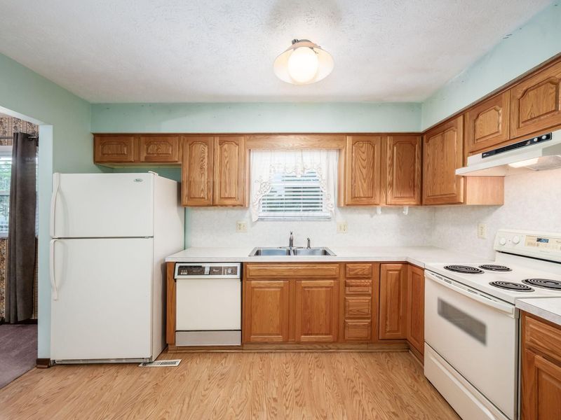 1498 Cobblegate Lane, Reynoldsburg, OH 43068 Photo 9