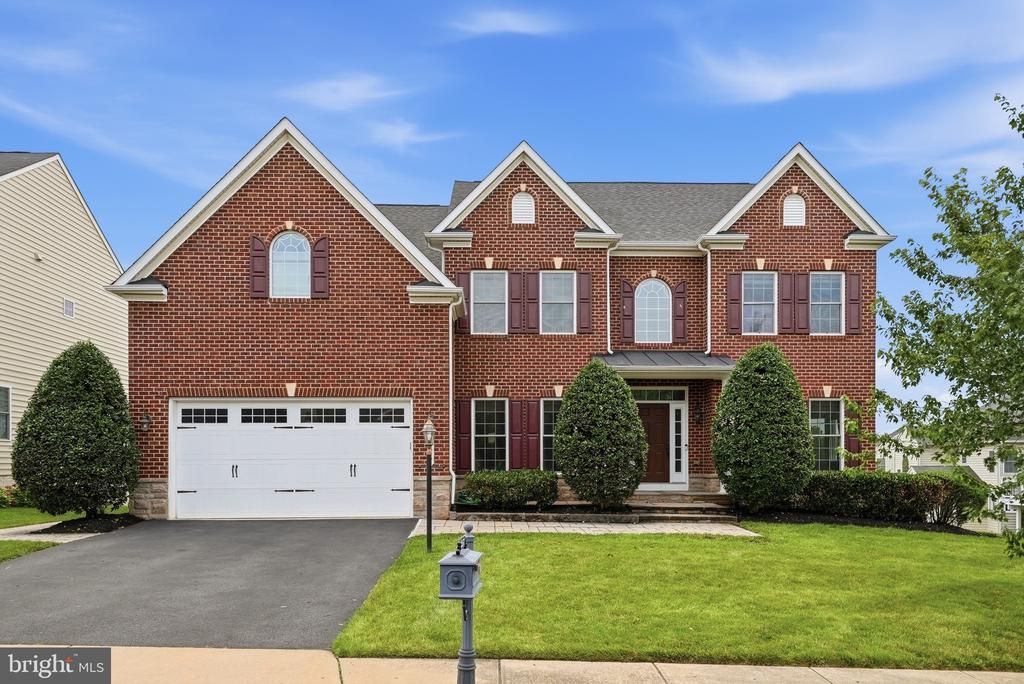 25577 Royal Hunter Drive, Aldie, VA 20105 Main Photo