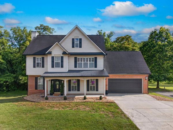 1025 Hickory View Drive, Morristown, TN 37814