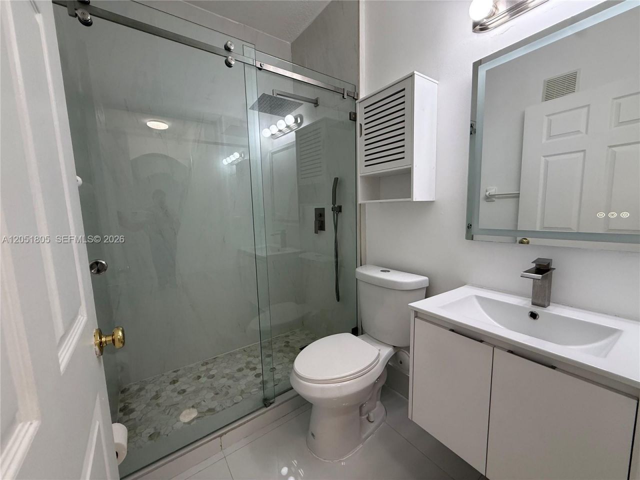 5670 NW 116th Ave , Unit 104, Doral, FL 33178 Photo
