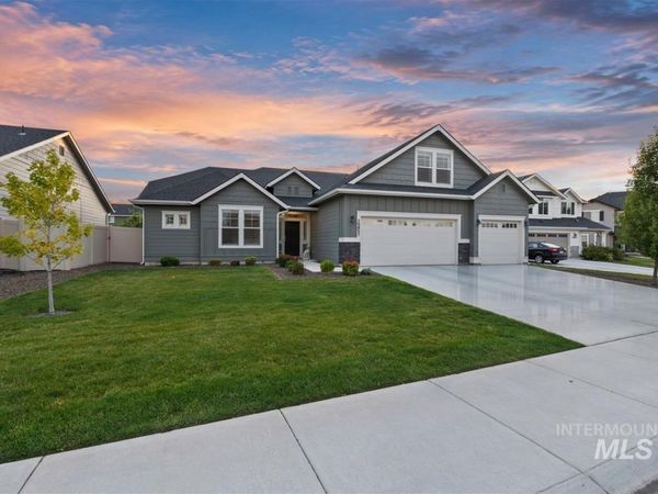 15451 Lutsen Ave, Caldwell, ID 83607