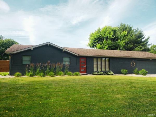 1345 W Magnolia Street, Jasper, IN 47546