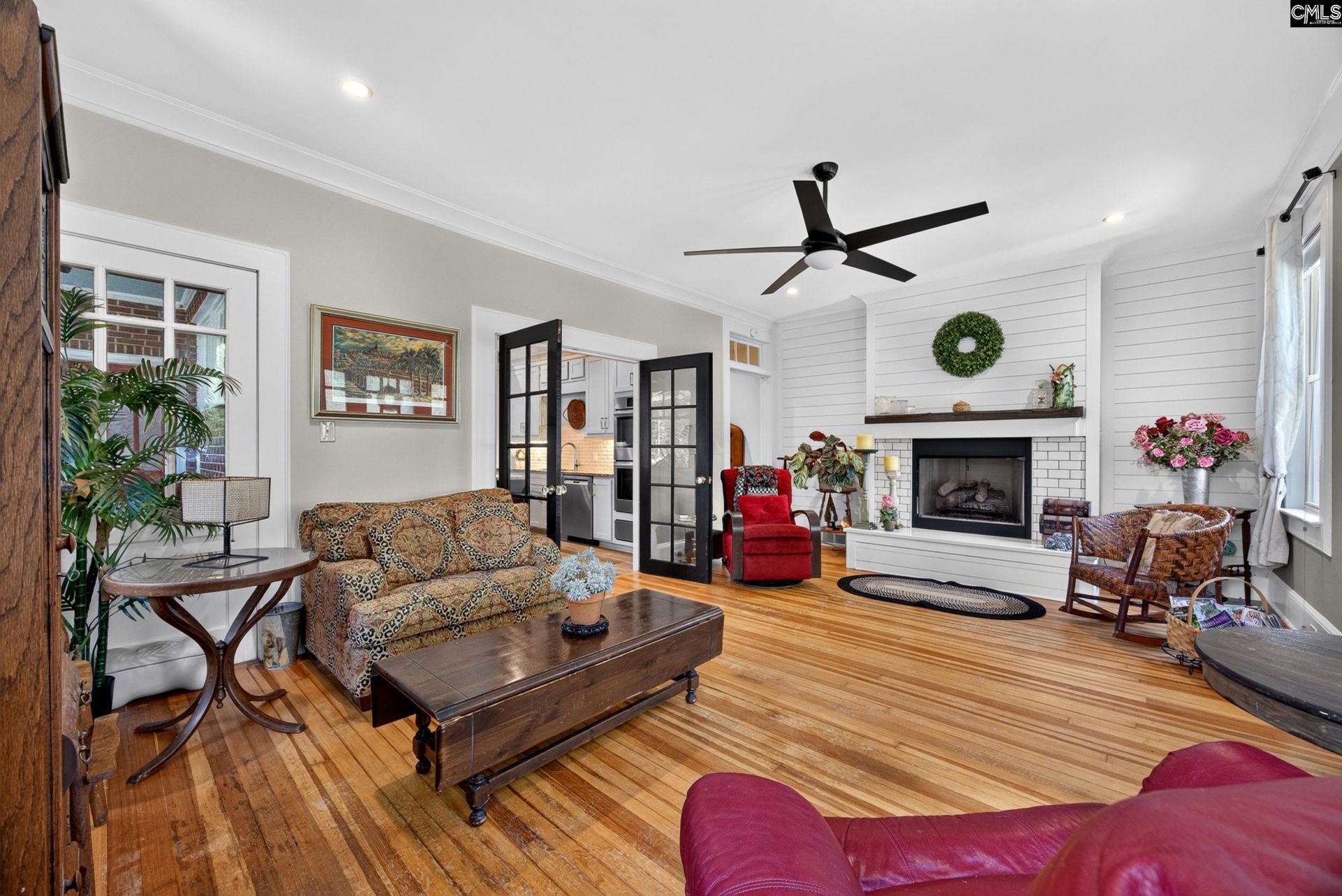 2804 Wilmot Avenue Photo 9