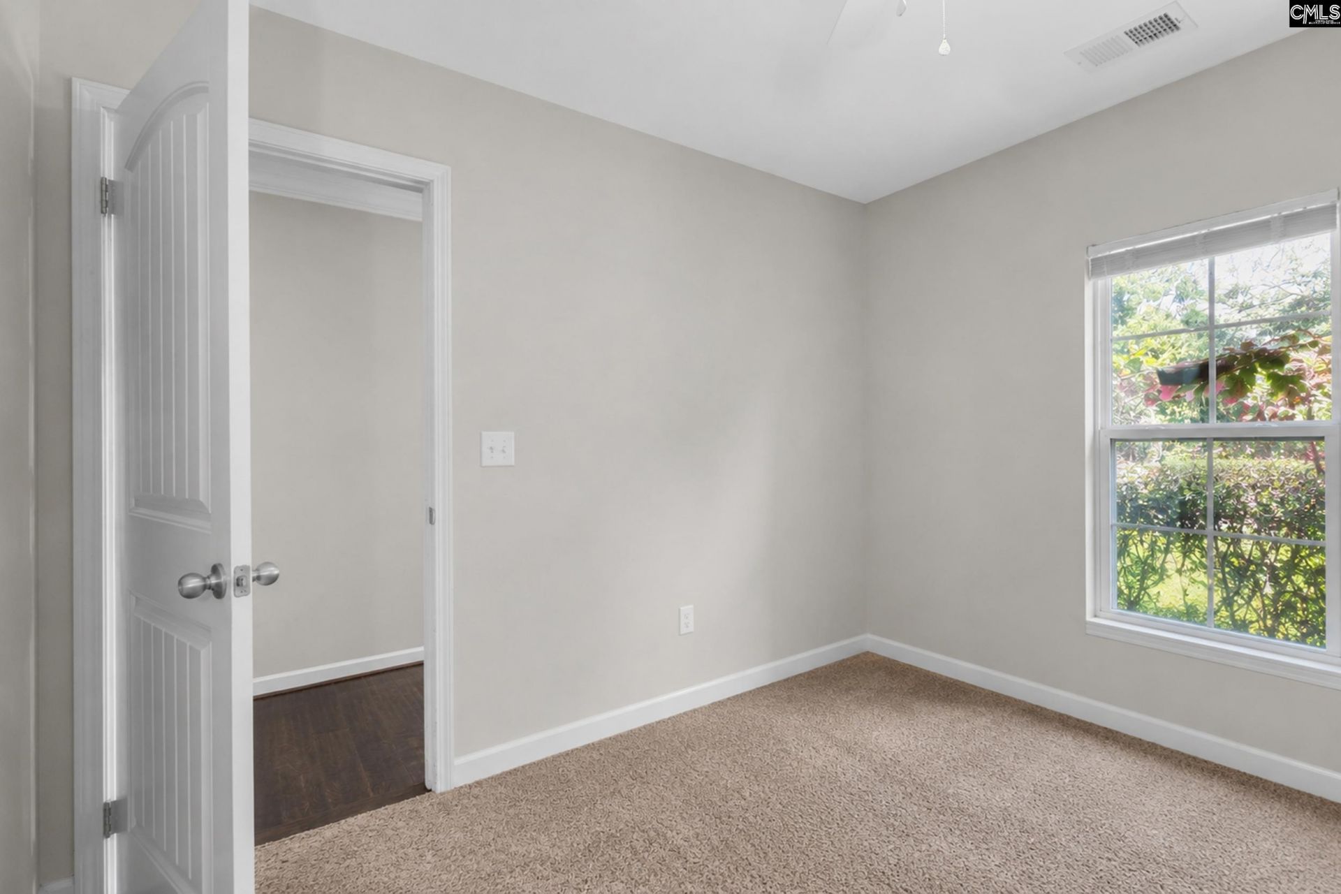 47 Casey Drive  Photo 4