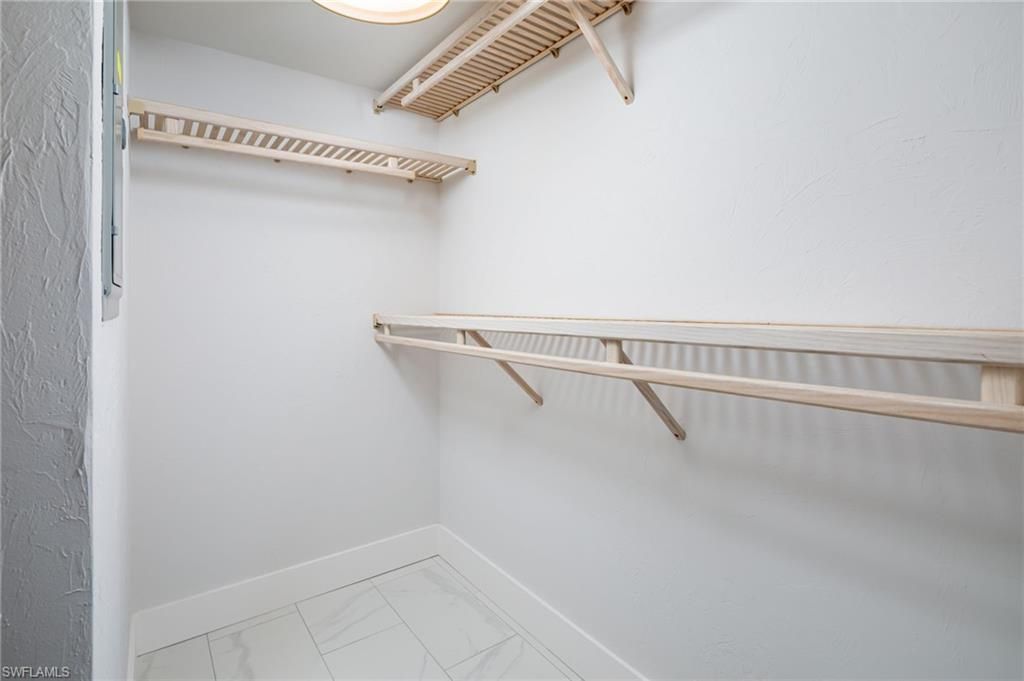 10475 Gulf Shore Dr , Unit 115, Naples, FL 34108 Photo