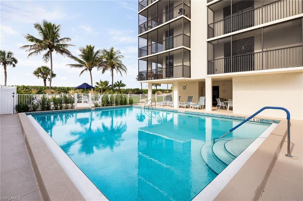10475 Gulf Shore Dr , Unit 115, Naples, FL 34108 Photo
