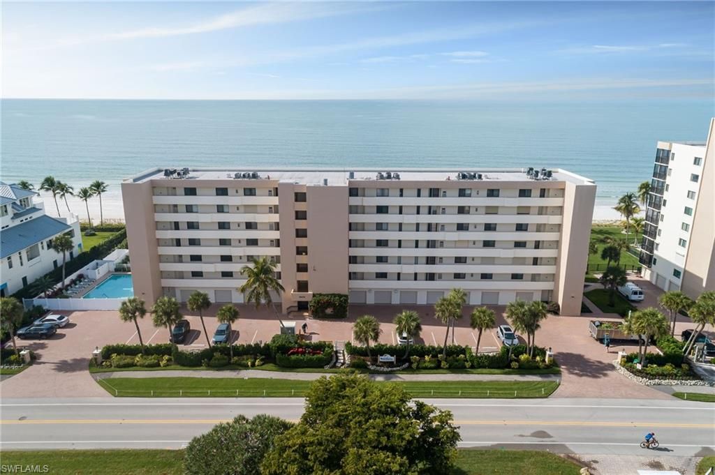 10475 Gulf Shore Dr , Unit 115, Naples, FL 34108 Photo