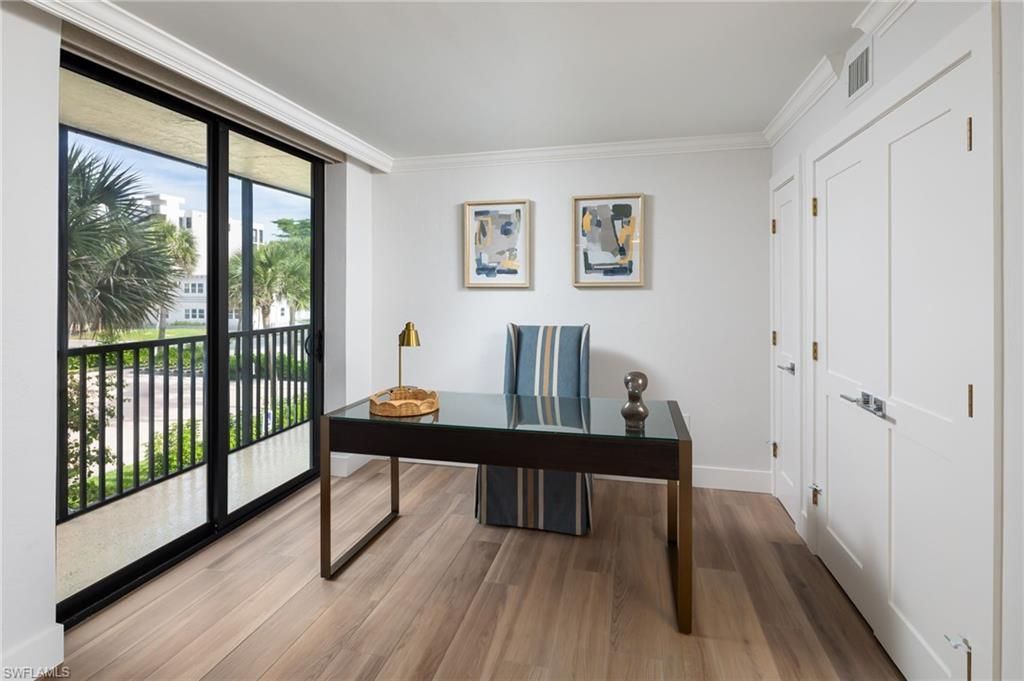 10475 Gulf Shore Dr , Unit 115, Naples, FL 34108 Photo