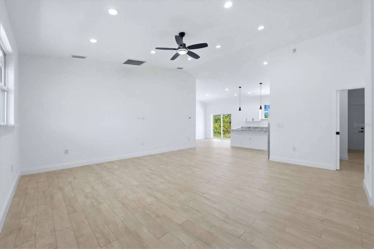 8 Bank Court , Placida, FL 33946 Photo
