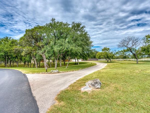 600 Avenida Serena , Marble Falls, TX 78654