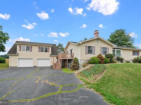 1285 TUXWARD ROAD, HARTLY, DE 19953