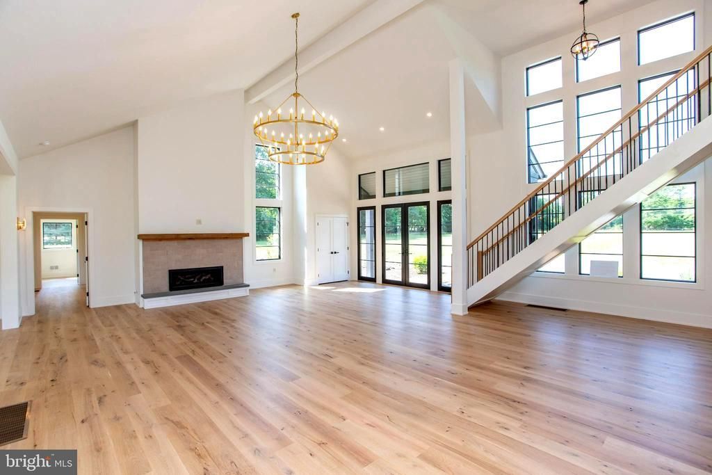 5823 RODGERS ROAD, PIPERSVILLE, PA 18947