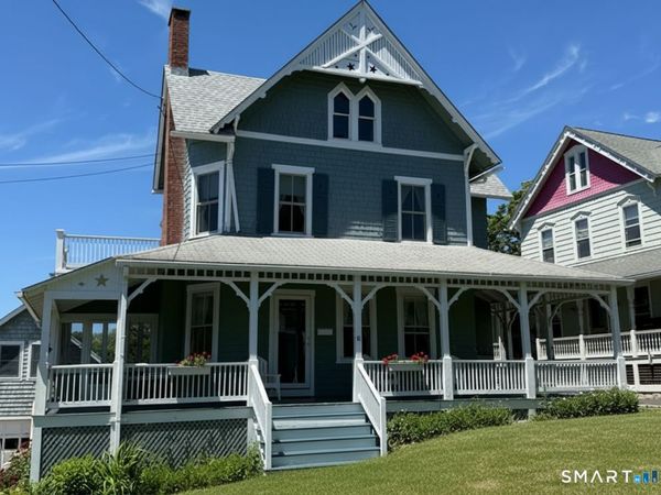 18 Prospect Hill, Branford, CT 06405
