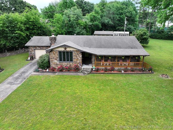 2487 S Muskogee , Tahlequah, OK 74464
