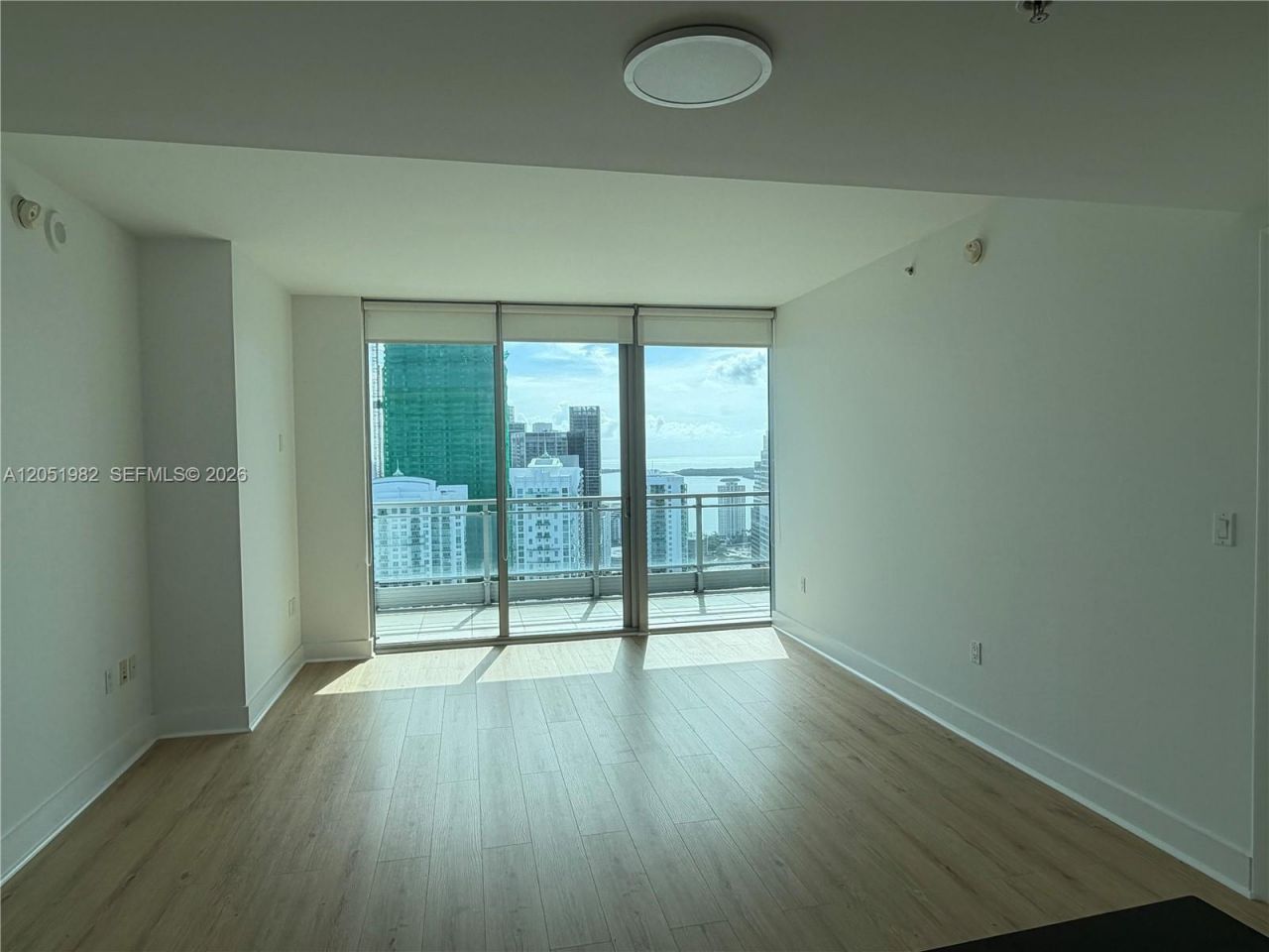 92 SW 3rd St, Unit 5012, Miami, FL 33130 Photo