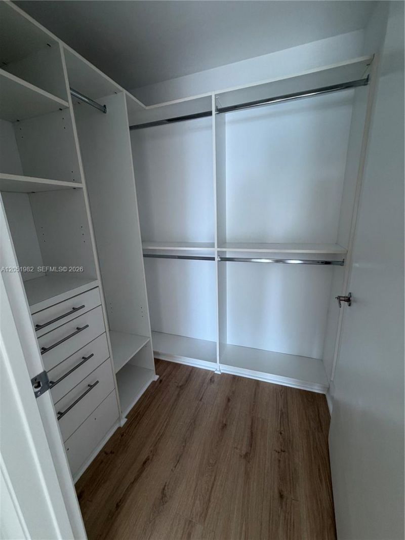 92 SW 3rd St, Unit 5012, Miami, FL 33130 Photo