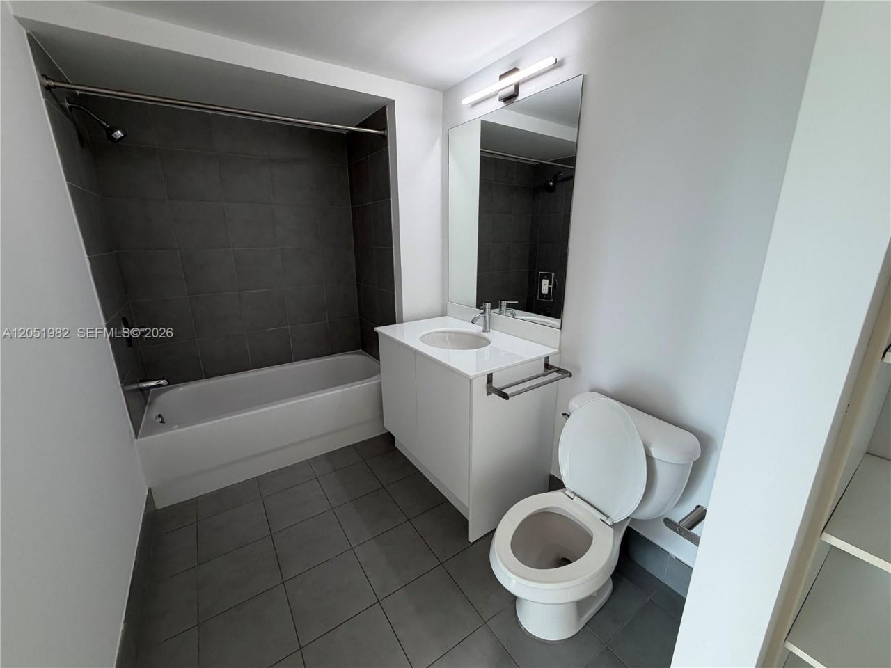 92 SW 3rd St, Unit 5012, Miami, FL 33130 Photo