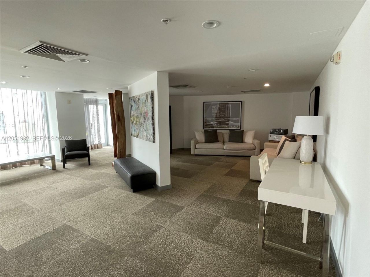 92 SW 3rd St, Unit 5012, Miami, FL 33130 Photo