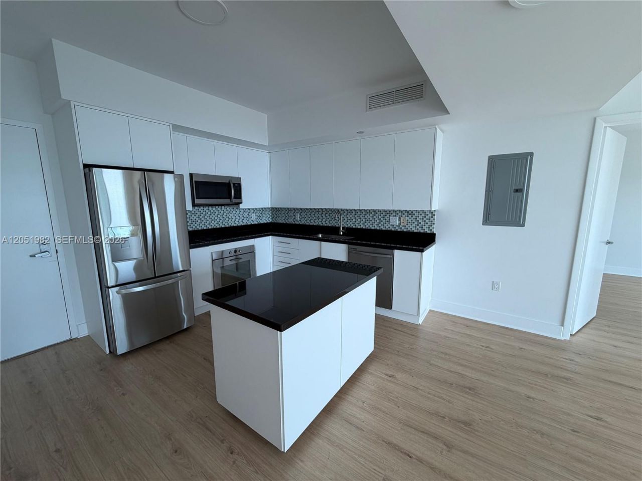 92 SW 3rd St, Unit 5012, Miami, FL 33130 Photo