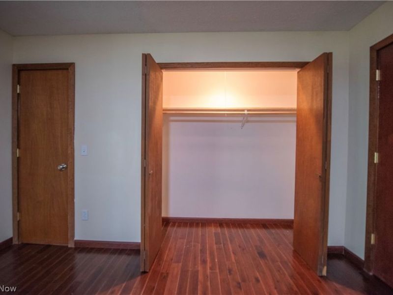 25429 Tyndall Falls Drive, Olmsted Falls, OH 44138 Photo 27