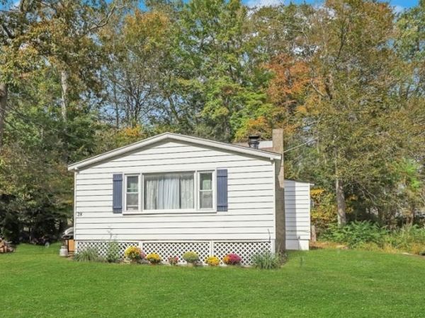 28 Risley Rd, West Milford, NJ 07421