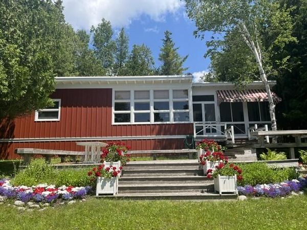 2122 S Woodland RD, Cedarville, MI 49719