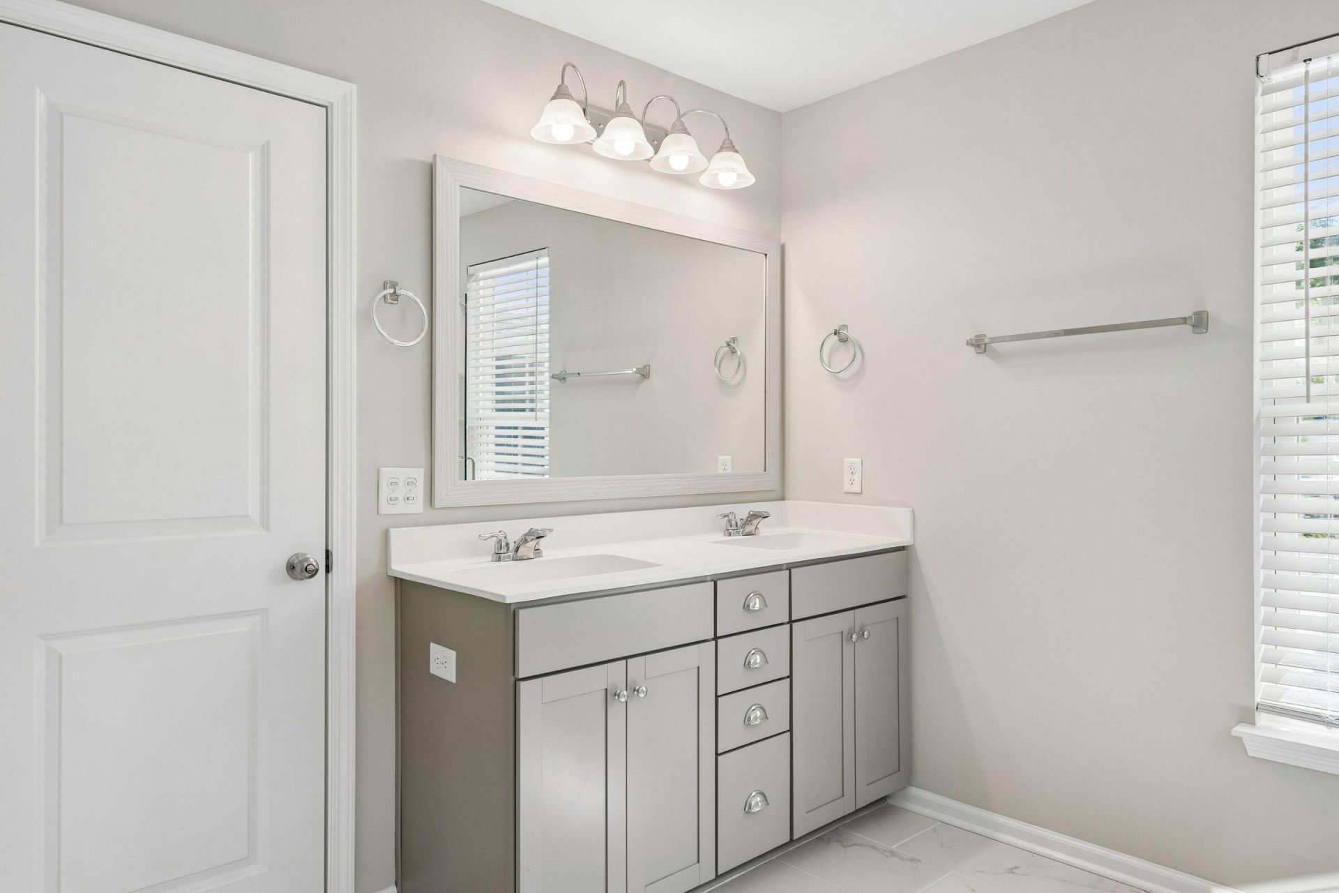 2115 Kemmerlin Street Photo 23