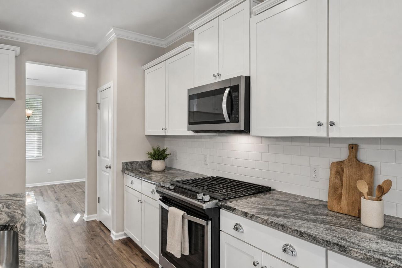 2115 Kemmerlin Street Photo 7