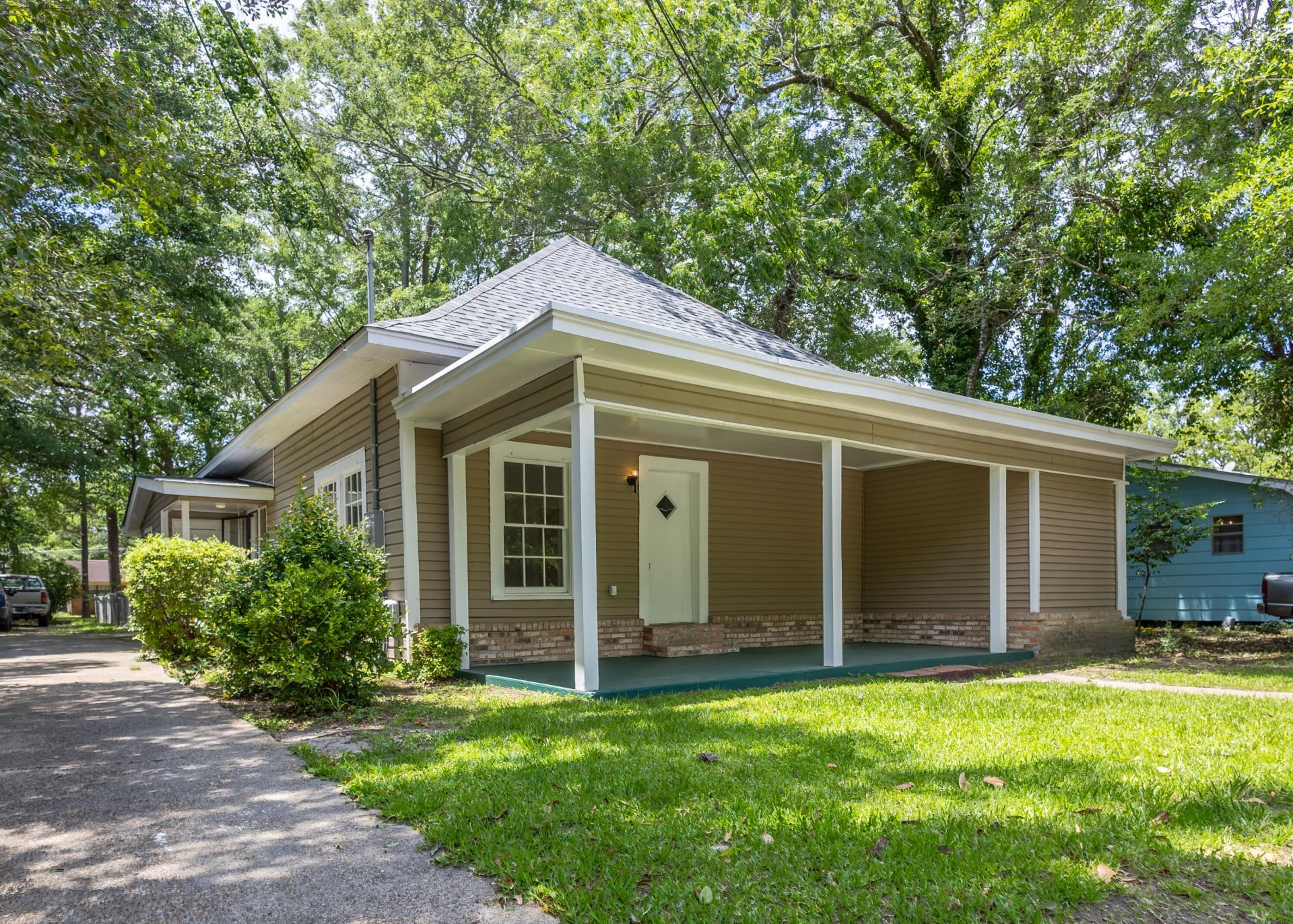 217 S 11th Ave., Hattiesburg, MS 39401 Main Photo