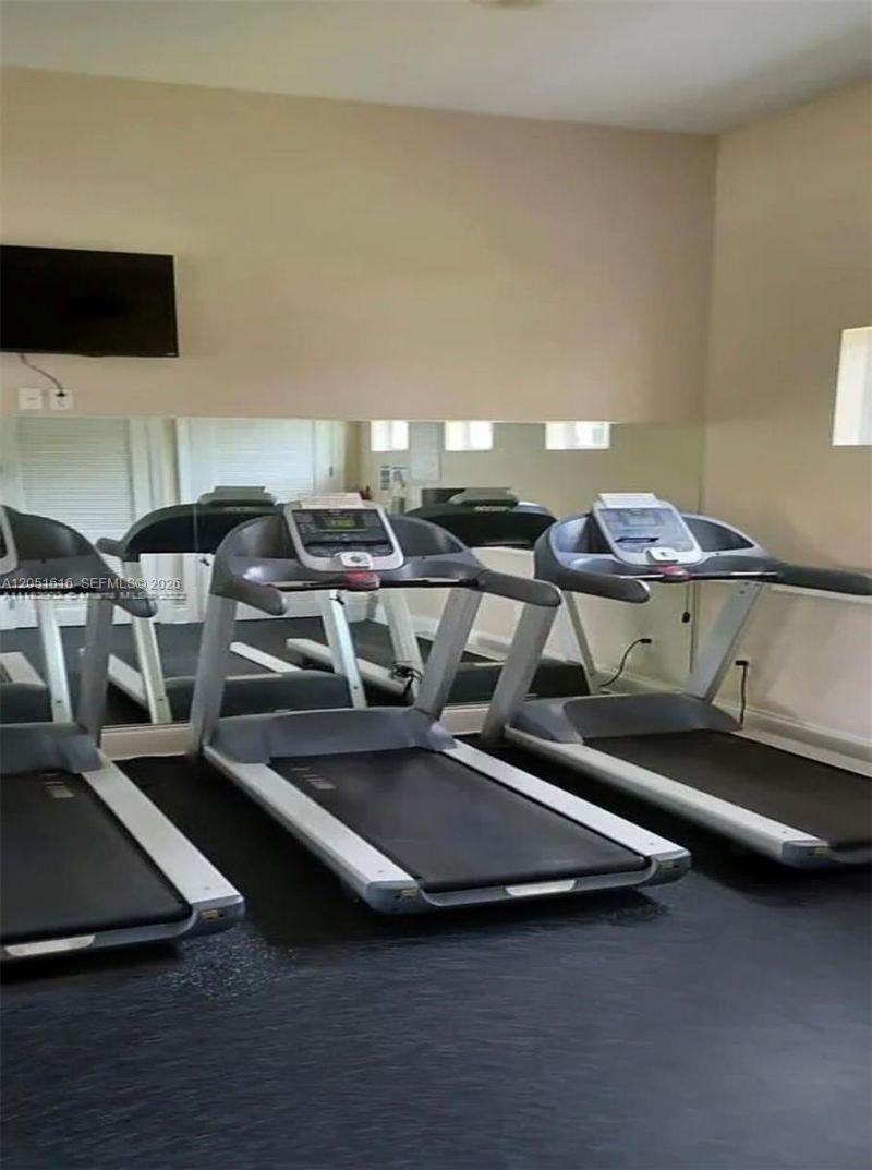 2210 NE 37th Rd , Homestead, FL 33033 Photo